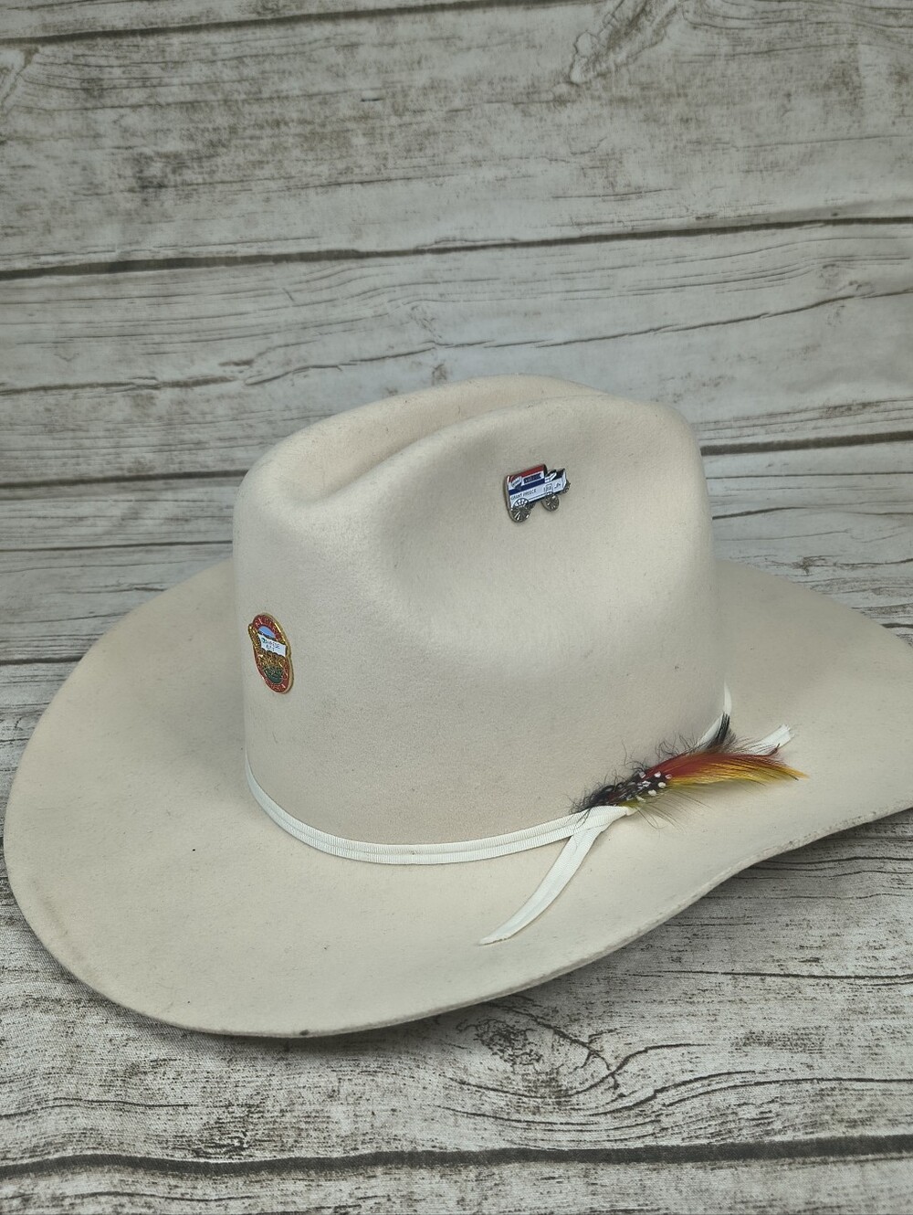 Smithbilt Beige 3x Fur Quality Calgary Stampede Pins Cowboy Hat